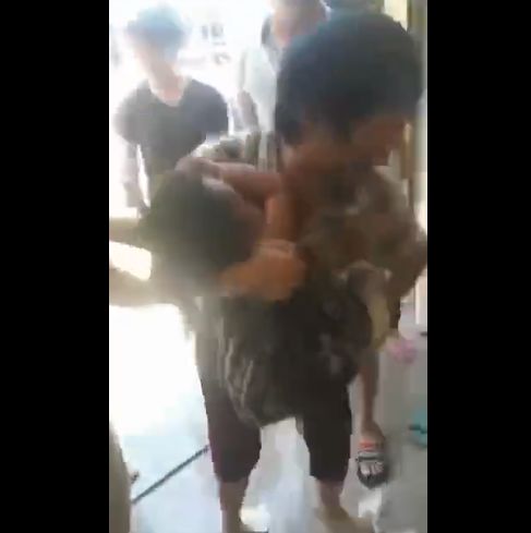 迅雷困困狗 困困可以尝试：检查网络连接海报