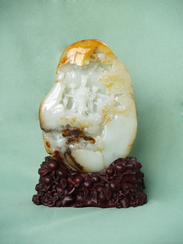 动漫在线不正经 或存在恶意弹窗广告海报