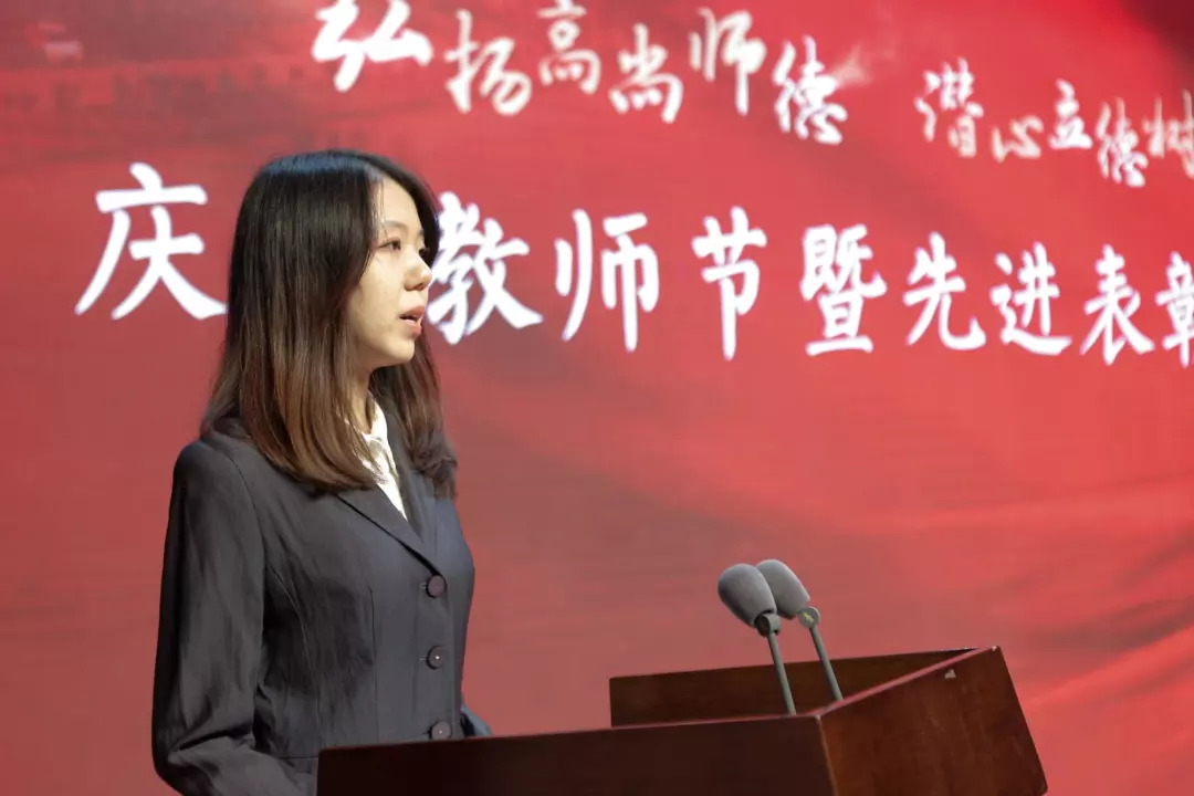 每日大赛51吃瓜女团，吃瓜大赛规则海报