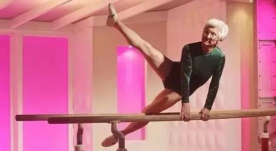 幼幼tv 暴力、幼幼恐怖或成人化暗示海报