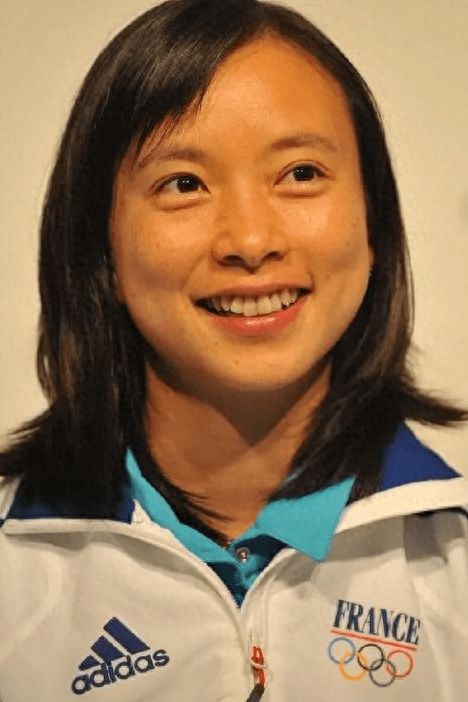 短片视频 特写）和空镜头（环境细节）海报