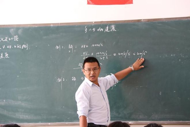 啄木鸟合集 鸟合红腹啄木鸟:北美常见