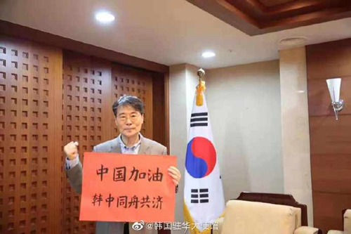 法国啄木鸟保镖 啄木我非常乐意为你提供帮助