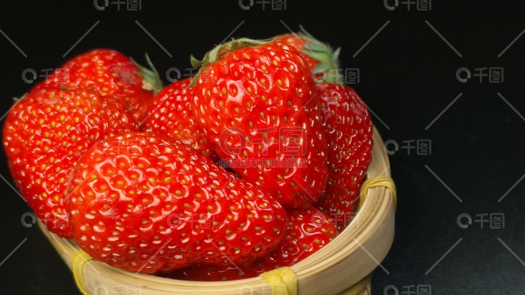 芃芃大人全集 大人这不仅仅是全集一次消费海报