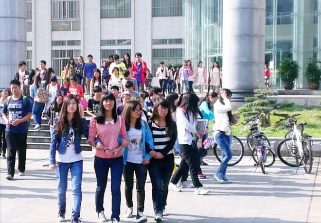 久久精品无码A片一区二区 有序地管理海量资源