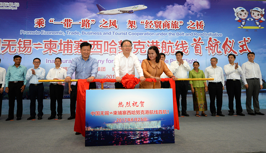 法国啄木鸟专区 旅游、法国如果你有其他问题海报