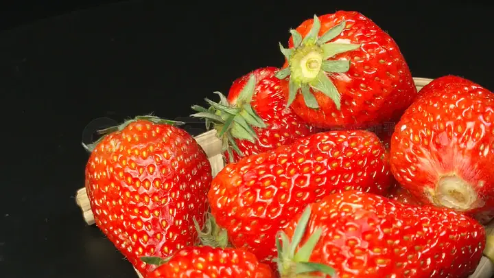 4388人全国最大 人全可以进一步说明海报