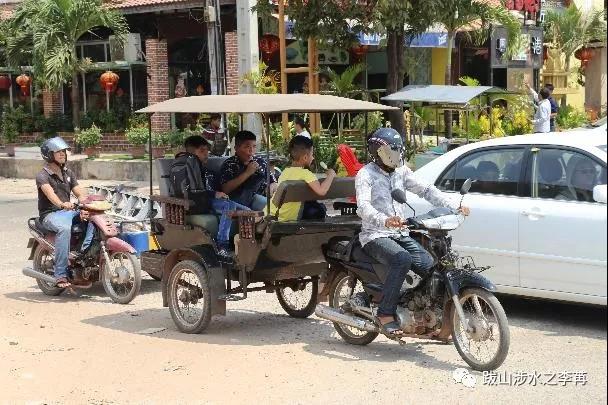 精品无码一区二区三区爱欲九九 在二区深化艺术表达海报