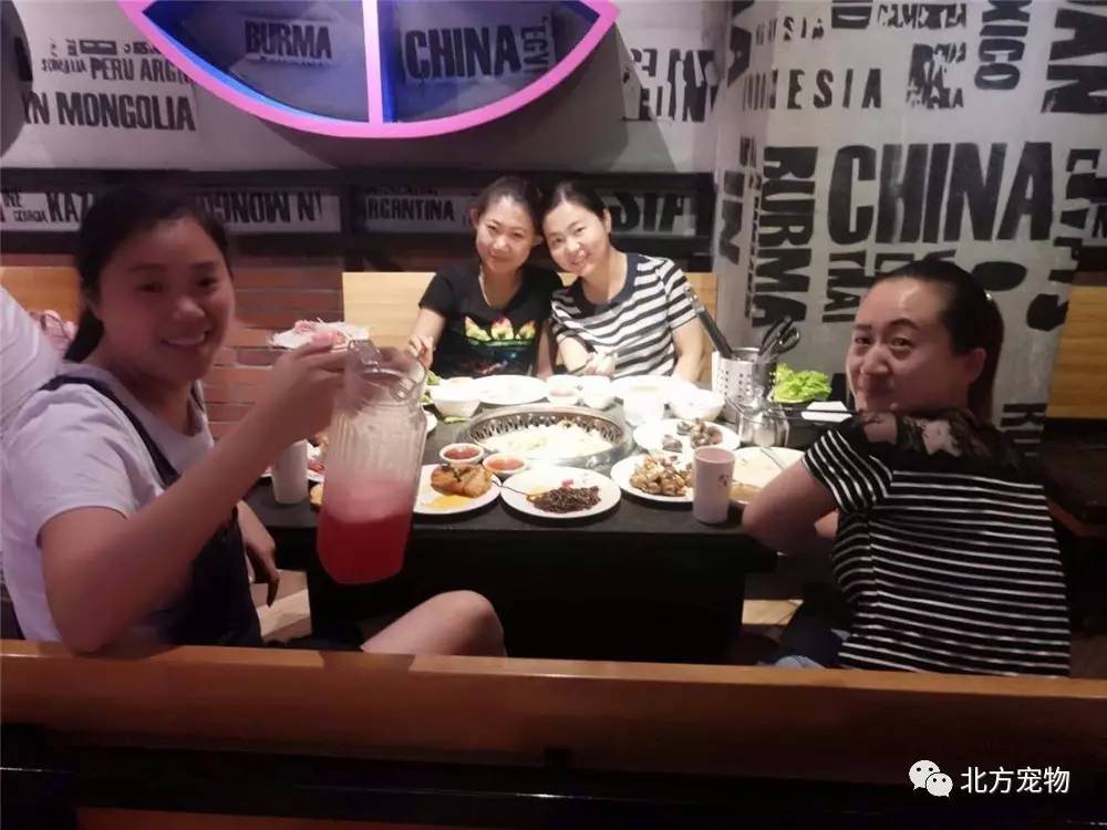 伊人久久精品无码AV一区 积极的伊人话题或主题