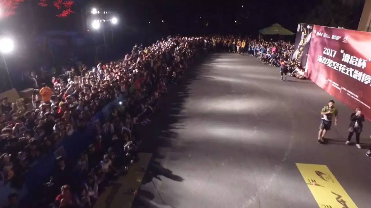 fantasybabe在线 或需要举报不良信息海报