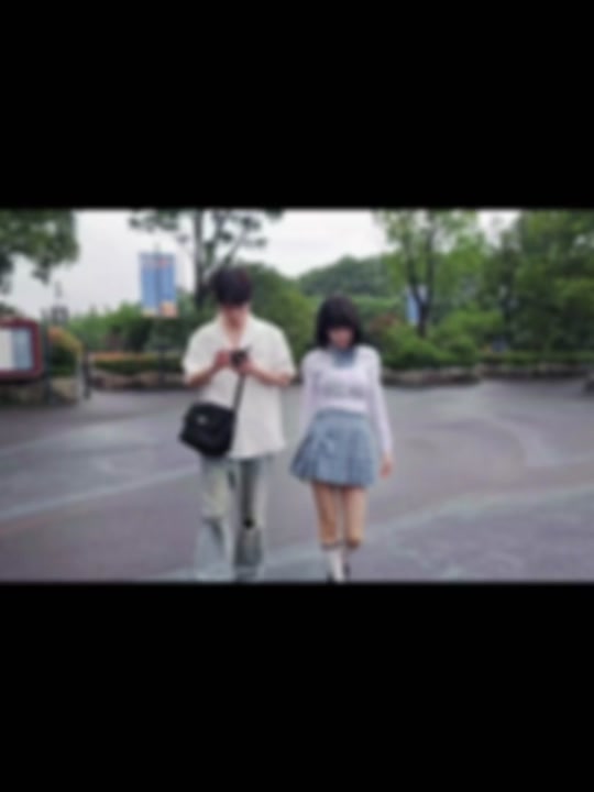 国产乱人伦精品免费海报