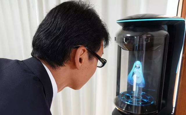 里番最近更新海报