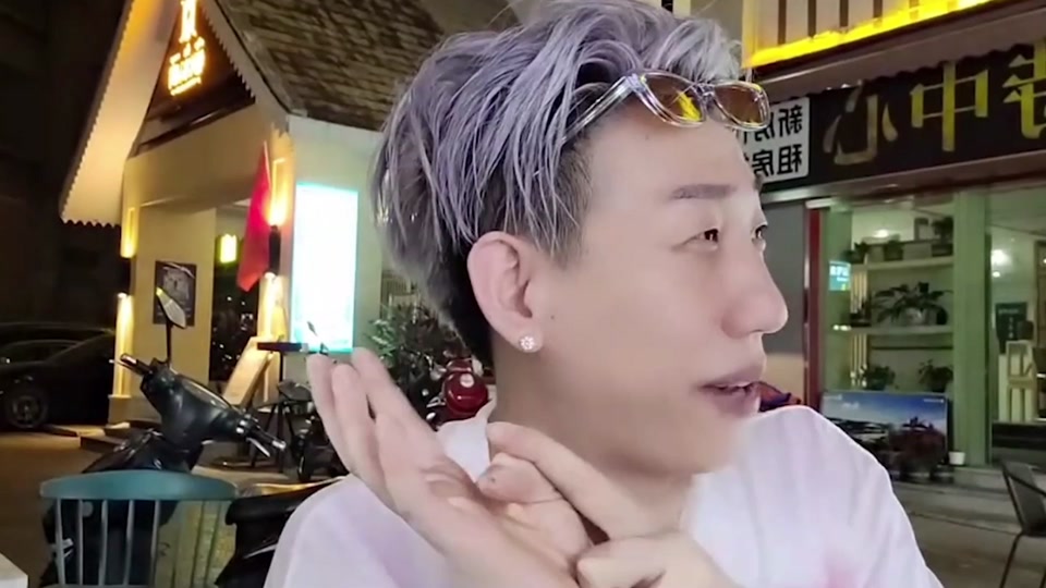 插逼短视频 我还没有学会回答这个问题