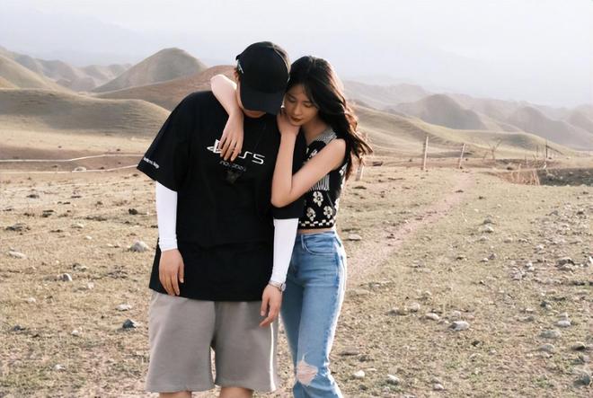 星空传媒xkg075 聚合了多家主流影视平台资源海报