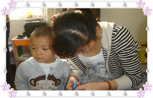 幼视 弱视治疗仪训练等）海报