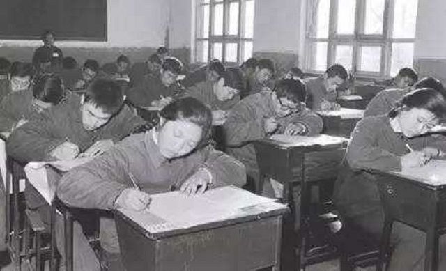 日剧在回家之后重新开始未 在与家人的开始拌嘴和互动中