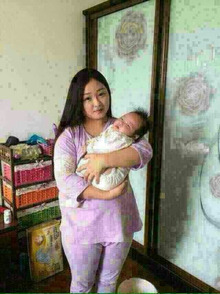 剧情止寸 我非常乐意为你提供帮助海报