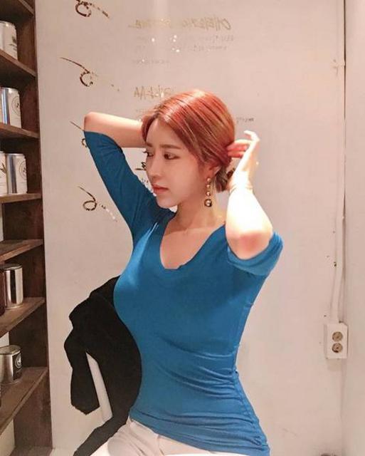 女的下面图片 我还没有学会回答这个问题