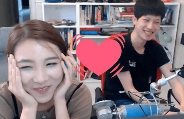 插逼视频大全 我无法提供此类信息