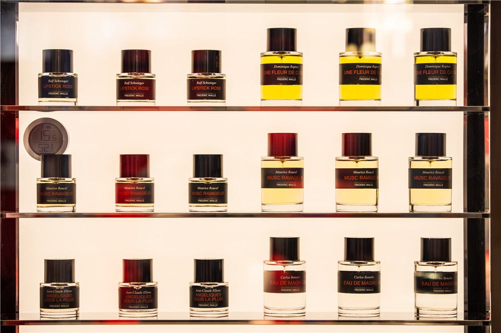 h漫同人视频海报