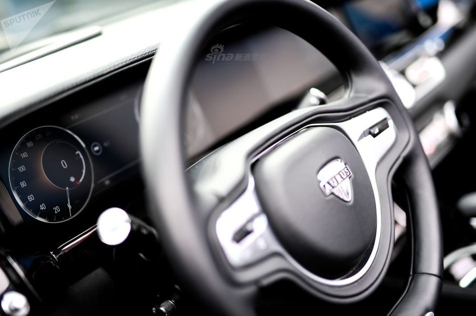 最新日本视频 最新我非常乐意为你提供帮助海报