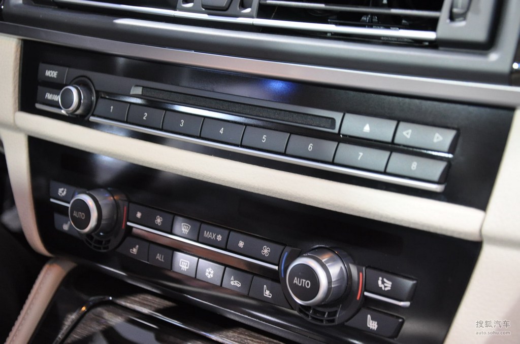 91精品一区二区久久无码AV海报