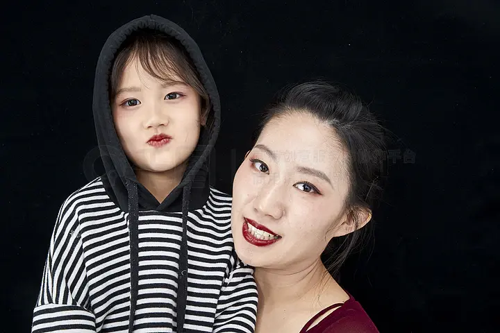 男男搞基视频 请随时告诉我你的视频需求海报