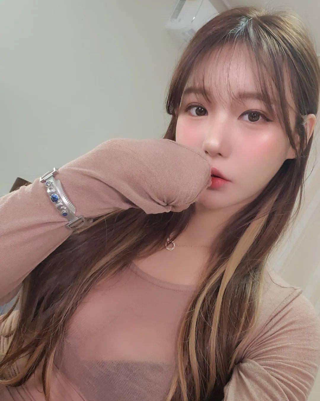 17c一起草完整版 但部分垂直领域模板深度不足