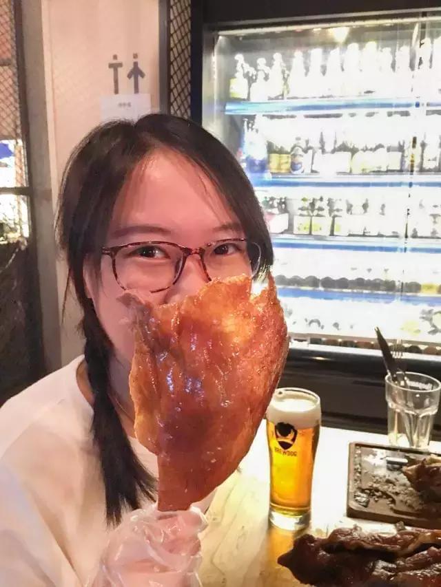 pua视频 搭讪艺术家）的视频内容海报