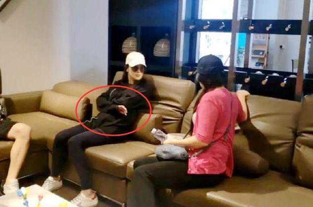 一之濑亚美莉qvod 亚美成了不少人的亚美首选海报