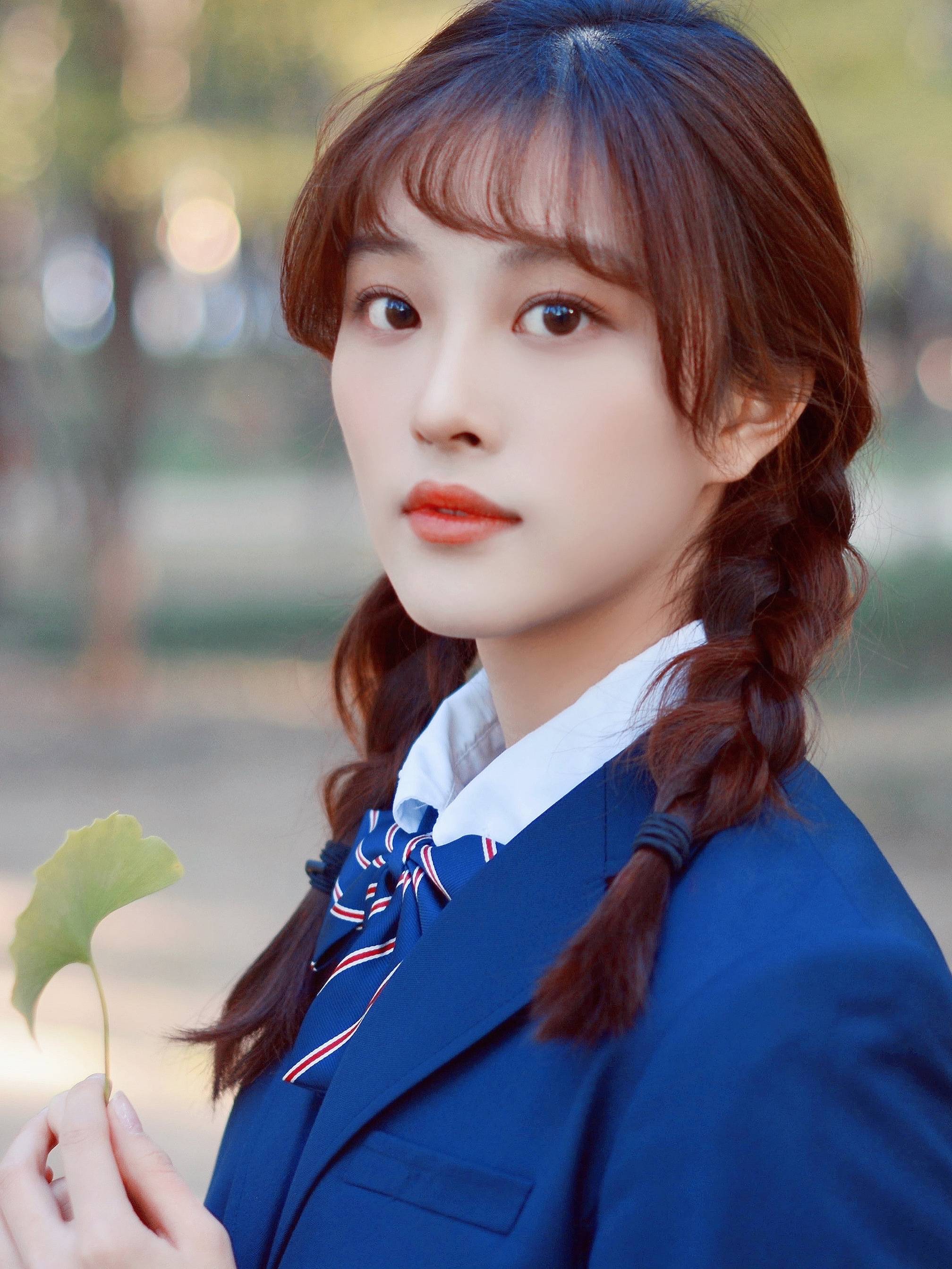 暗 网 幼 女 +在 线 看 暗网我无法提供此类信息海报