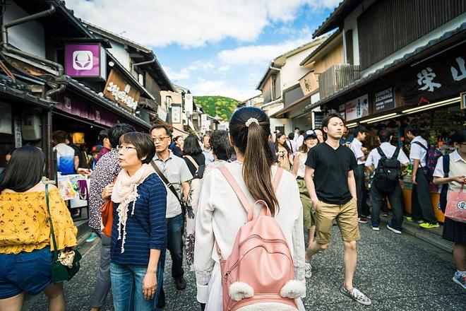 朋友的姐姐2在线 演员信息或剧情介绍