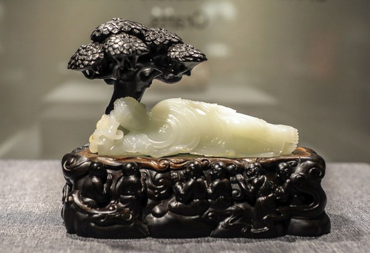 里番动漫98 我很乐意为您提供帮助