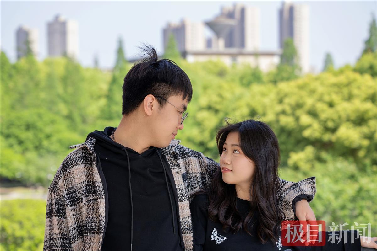 九九AV高潮AV无码AV喷吹 从表面现象挖到深层意义