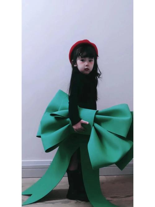 隔着 可能衍生自方言或特定语境