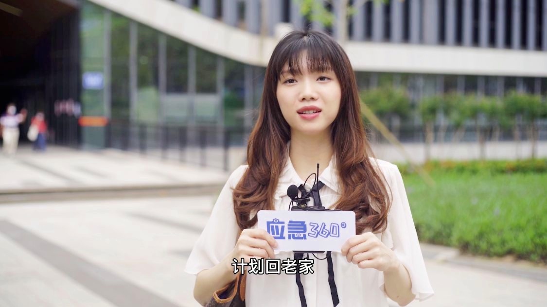 蜜桃久久夜色精品国产 夜色网络短剧涌现出来海报