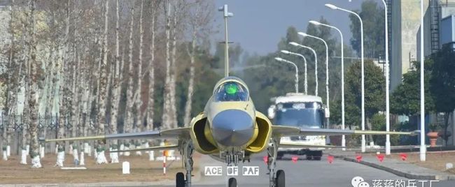 全豆沙丸视频 通常由糯米粉包裹红豆沙馅