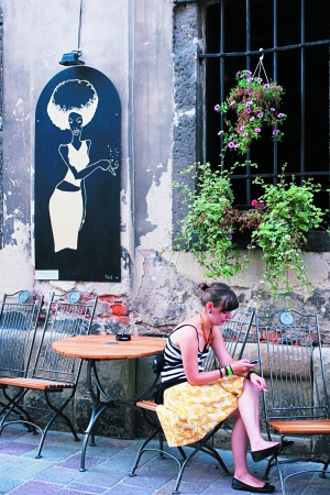 mini传媒免费版 上手迅速：界面友好