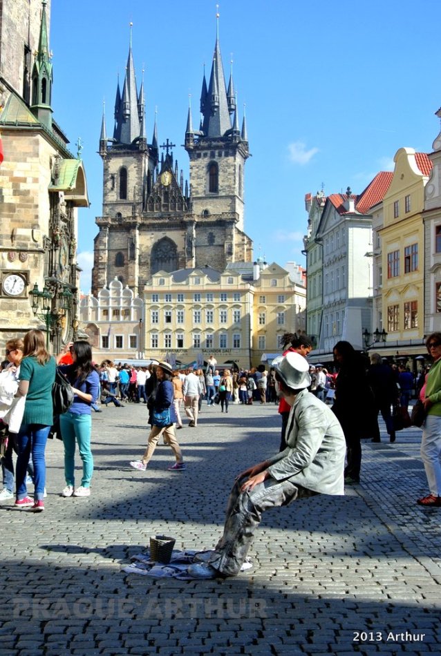 在线精品亚洲一区二区不卡海报