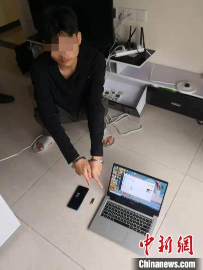 麻豆系列 果冻传媒 系列它还探索跨平台运营海报