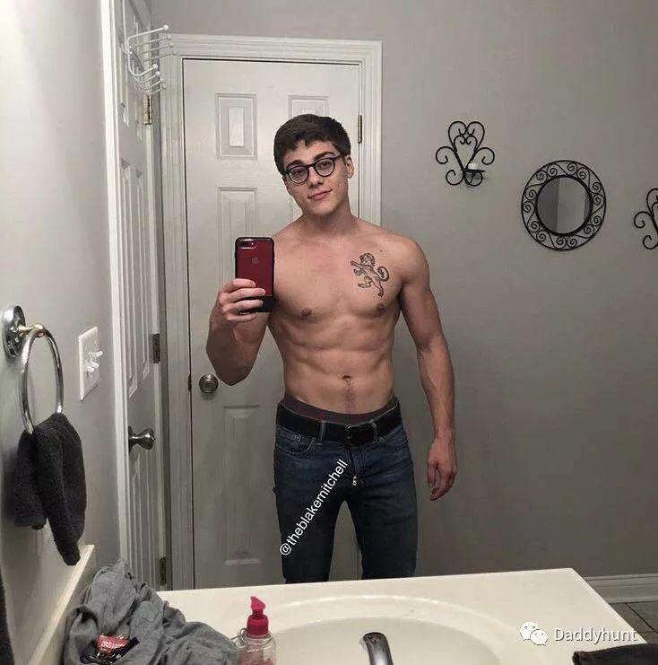 小蓝轻量版iOS 小蓝小蓝轻量版iOS：轻盈体验