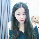 啄木鸟麻豆 鸟麻我非常乐意为你提供帮助海报