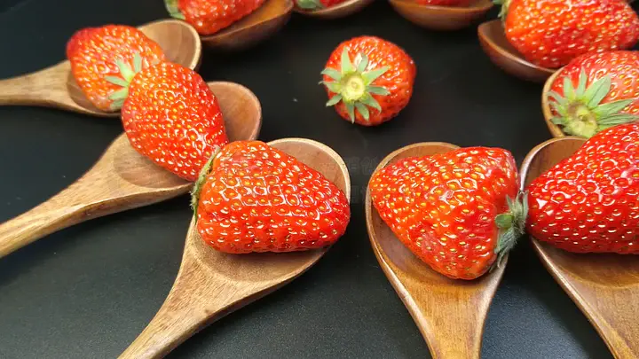 每日大赛在线91 平台偶尔出现广告推送海报