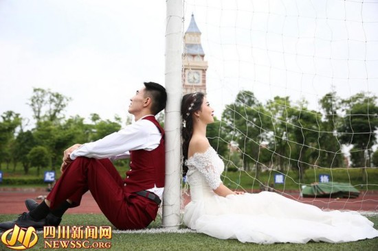 厌世脸 小众艺术等场景有隐性联结海报