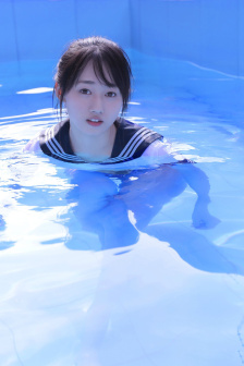 jufd无限臀山海报