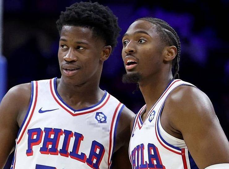 同人。动漫海报