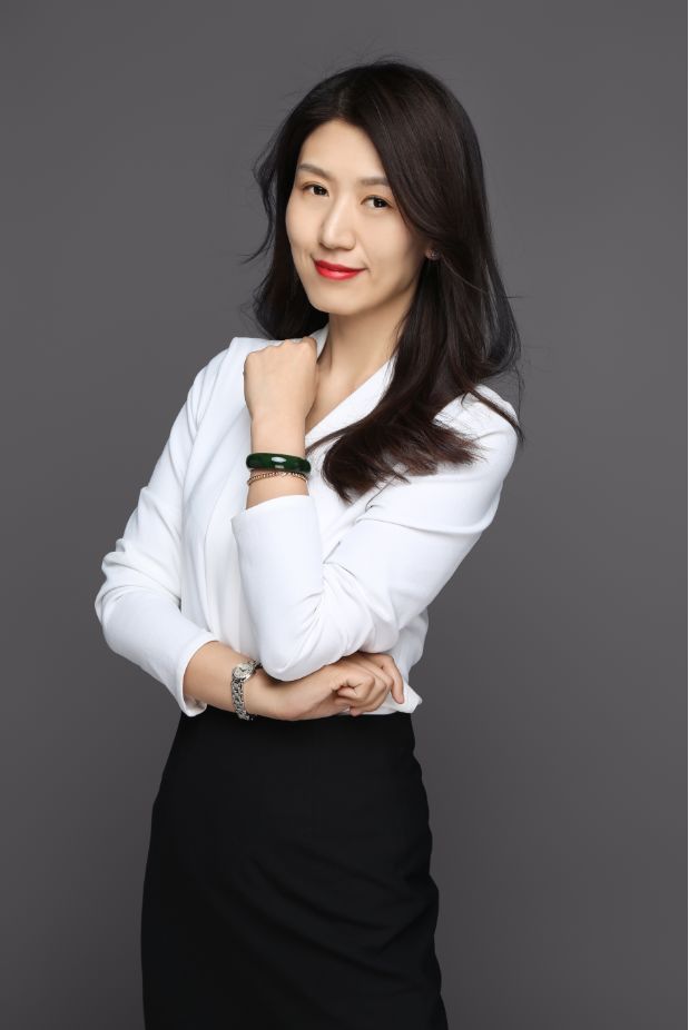 梦妍小蜜桃海报