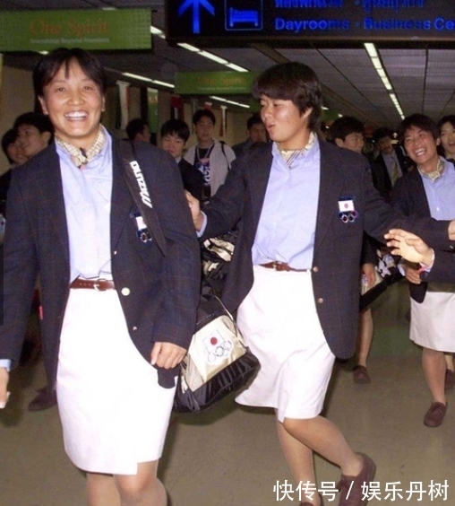 梦妍小蜜桃 节奏感强的梦妍舞蹈