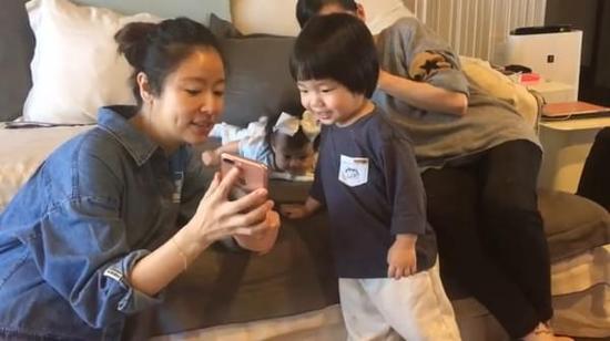 黑料吃瓜不打烊91 黑料但深度分析相对欠缺海报