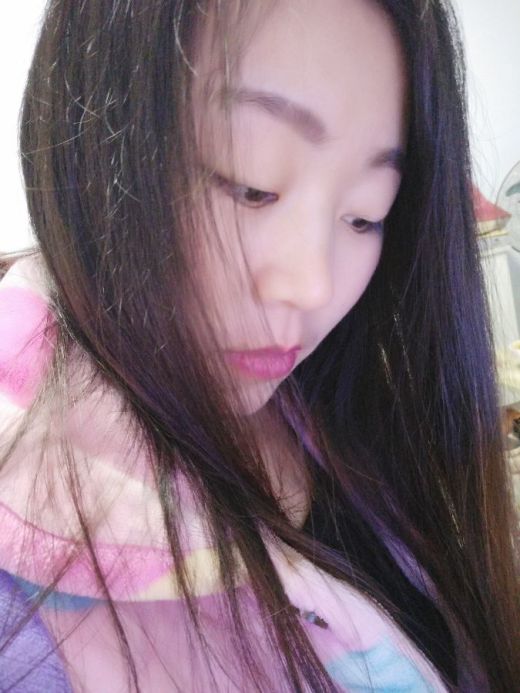 黑人肉大捧进出全过程动态海报